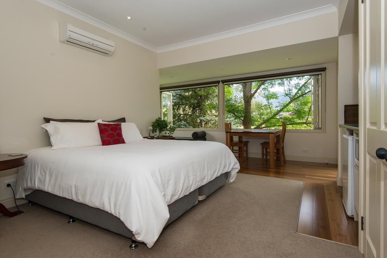 Hollyhock Bed and Breakfast Macedon Buitenkant foto