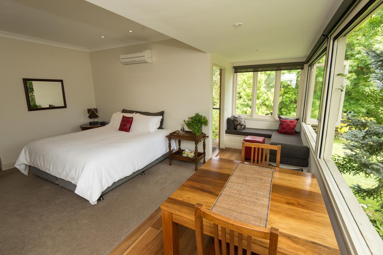 Hollyhock Bed and Breakfast Macedon Buitenkant foto