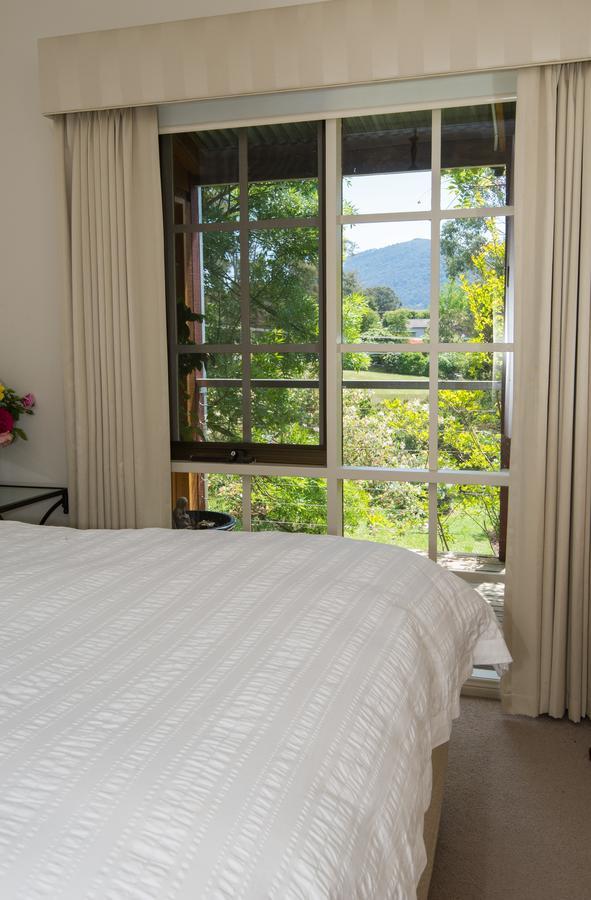 Hollyhock Bed and Breakfast Macedon Kamer foto